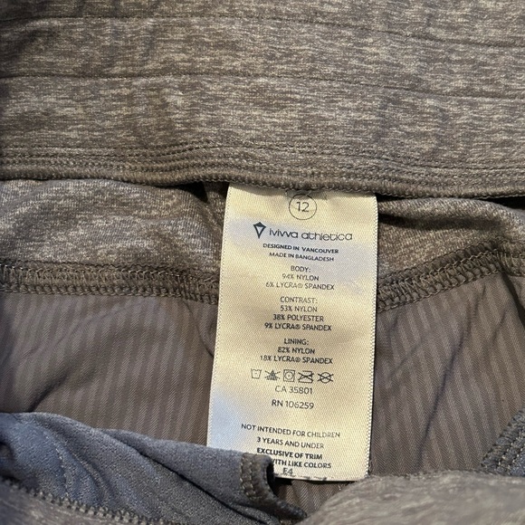 Ivivva Studio Crops size 12 - Picture 4 of 4